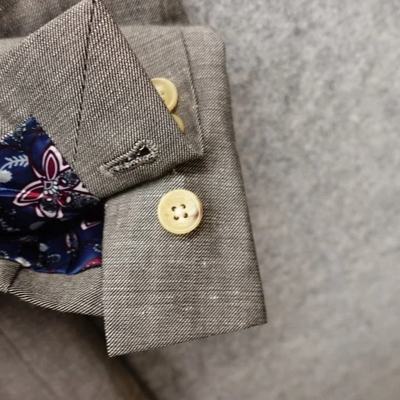 Indochino Blazer Mens 36S Gray Linen Wool Custom Jacket Peak Lapel Surgeon Cuffs